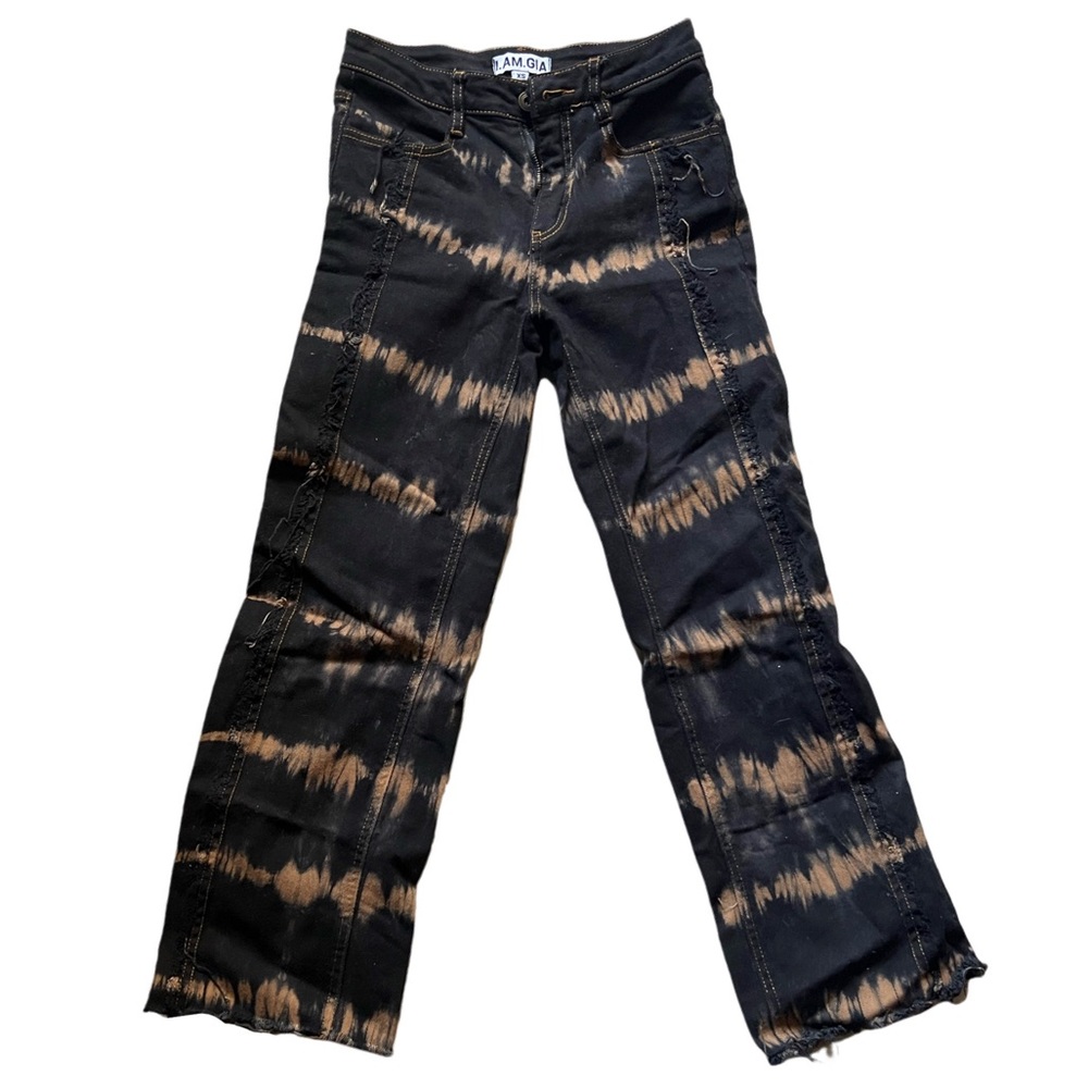 IAMGIA Arago Crop Top Arago Pant Set Color: Black / Orange